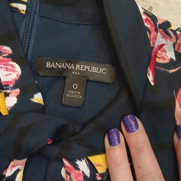 NWOT Banana Republic Twist Neck Fit And Flare Dress - Picture 5 of 6